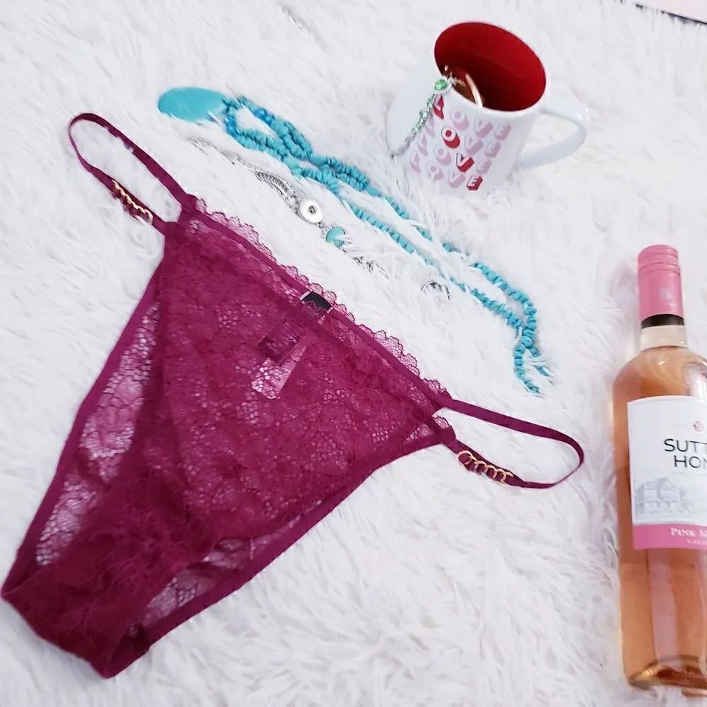 Victoria's Secret BRAZILIAN XLARGE Wine Lace Mesh Gold Like Rings Very S…